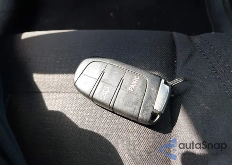 2015 Chrysler 200 Limited из США, поврежденный, VIN 1C3CCCAB2FN568028